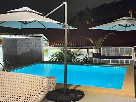Elephant Sports Bar And Accommodation Phuket Extérieur photo