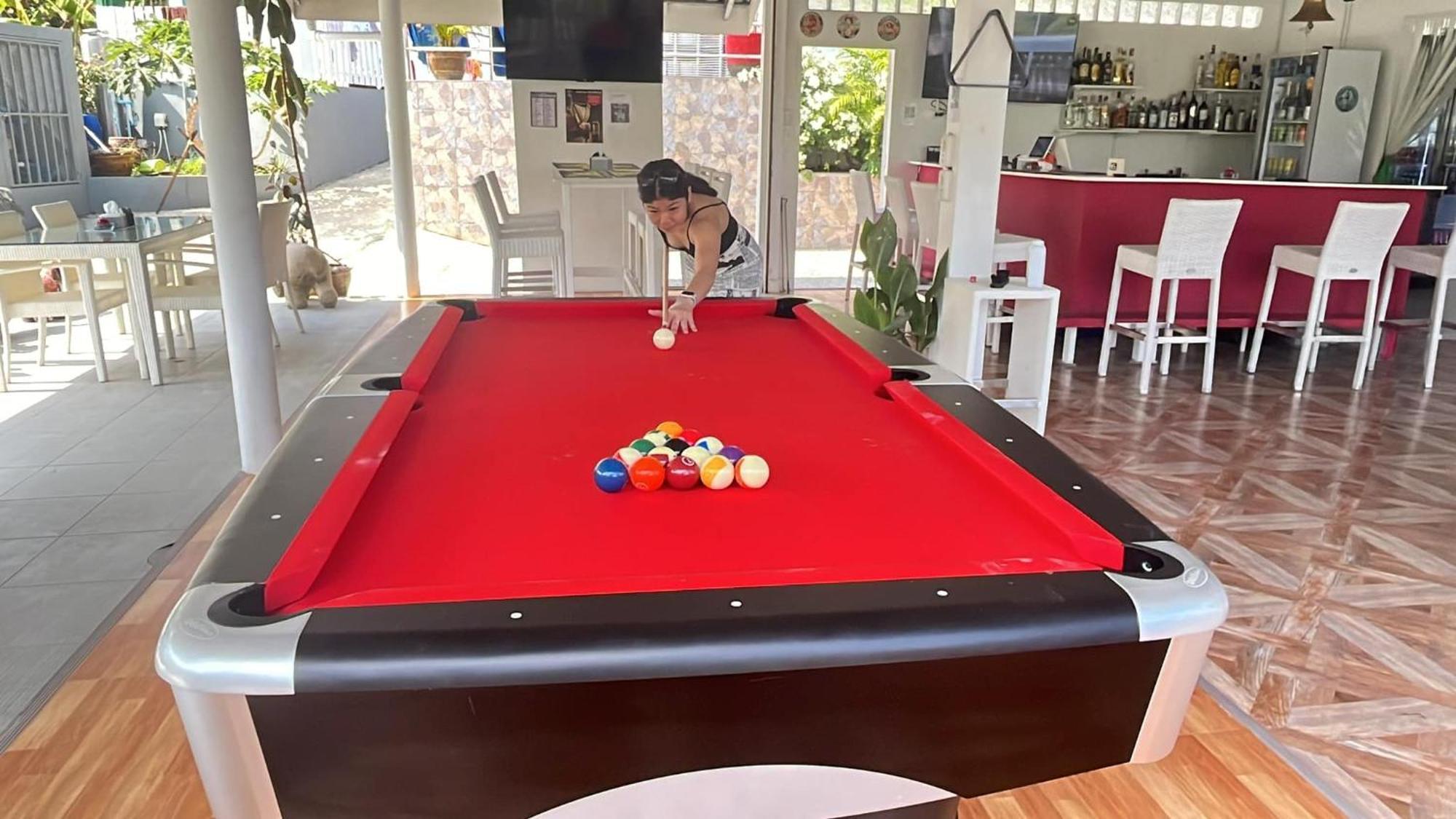 Elephant Sports Bar And Accommodation Phuket Extérieur photo